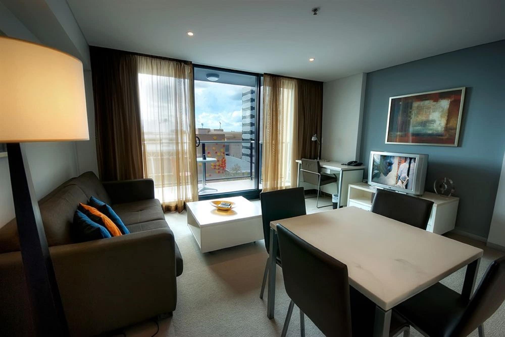 La Loft Apartments North Terrace Аделаида Экстерьер фото