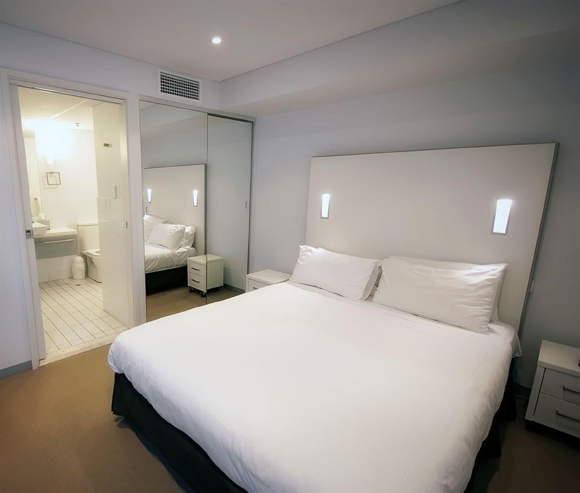 La Loft Apartments North Terrace Аделаида Экстерьер фото