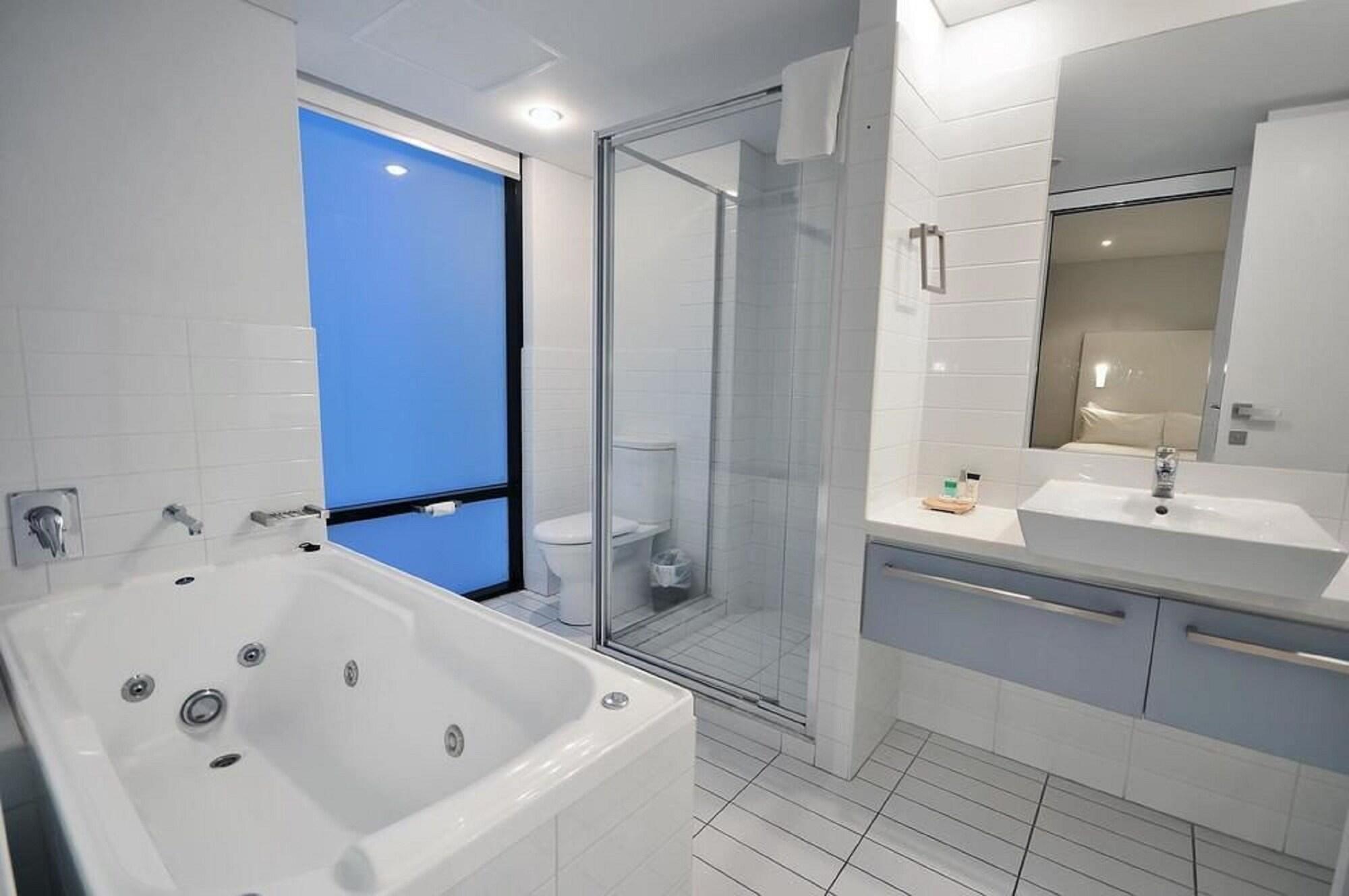 La Loft Apartments North Terrace Аделаида Экстерьер фото